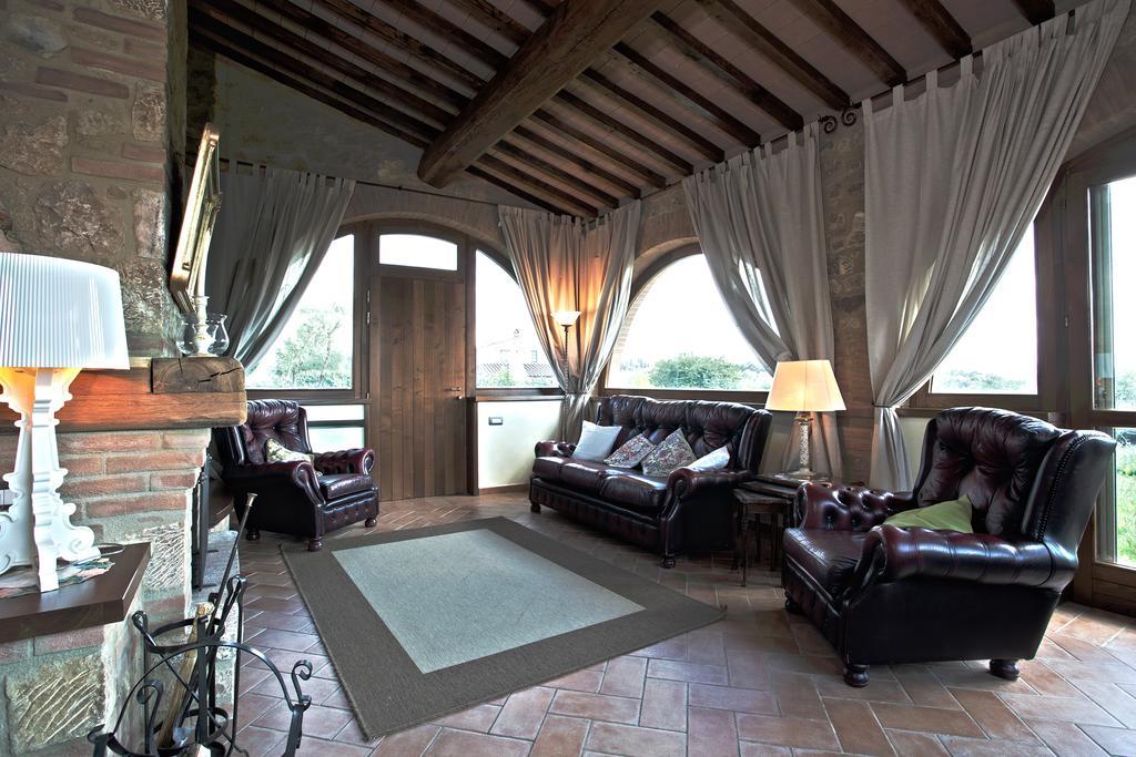 Вилла Casa Sandro A Podere Pascianella Кастельмуцио Номер фото