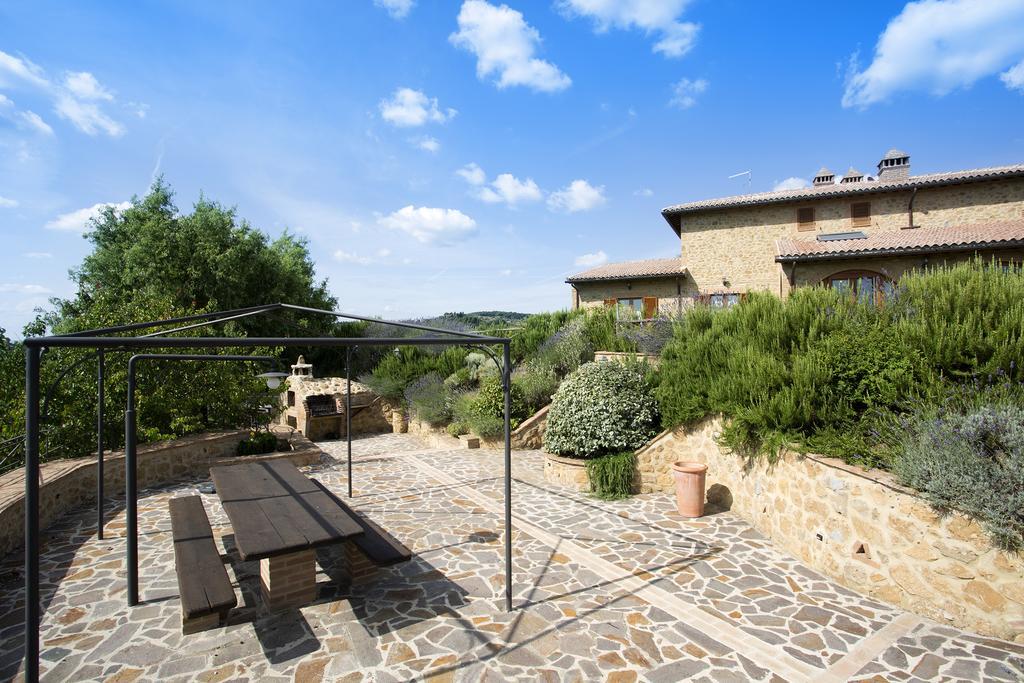 Вилла Casa Sandro A Podere Pascianella Кастельмуцио Номер фото