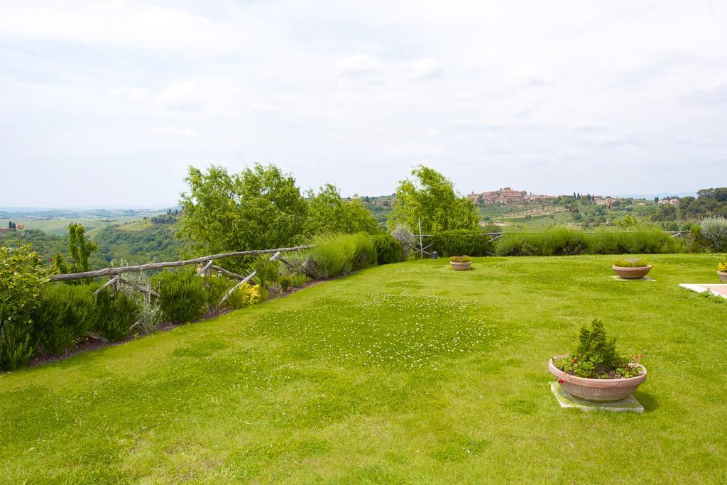 Вилла Casa Sandro A Podere Pascianella Кастельмуцио Номер фото